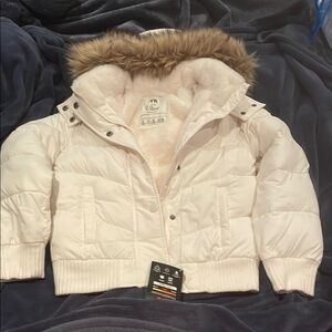 Abercrombie & Fitch White Puffer Jacket with Fur Trim